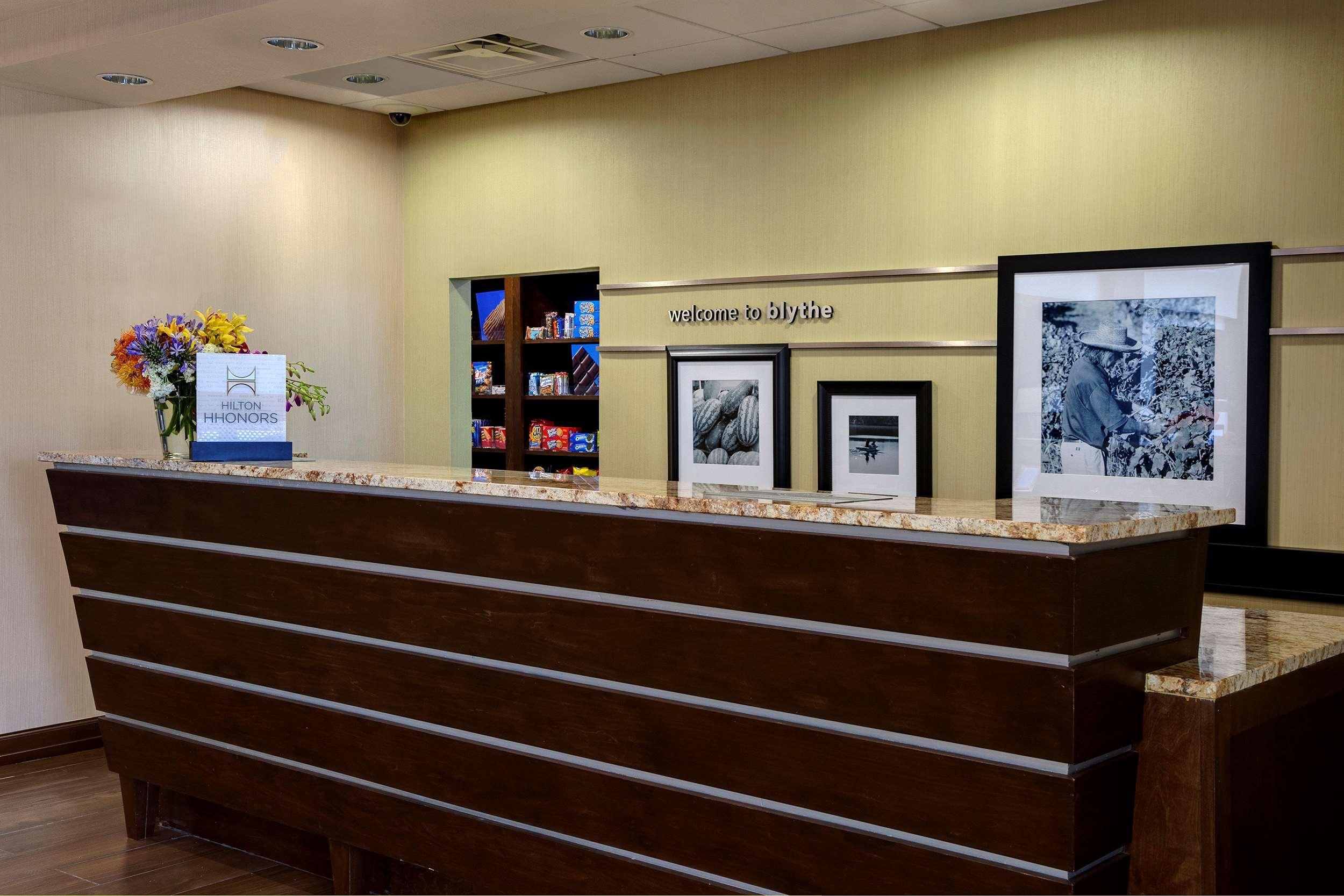 Hampton Inn & Suites Blythe, Ca Εξωτερικό φωτογραφία